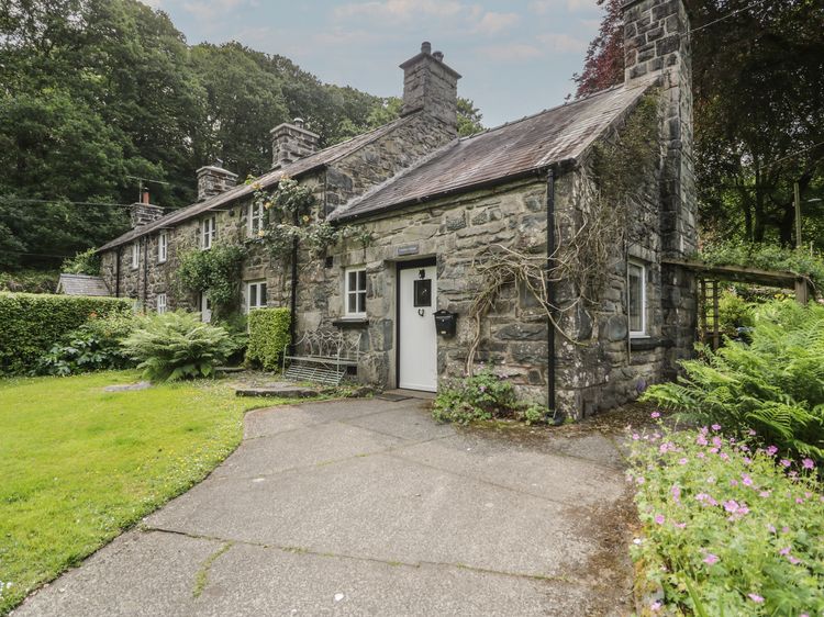 Glandwr Cottage, listing photograph 3