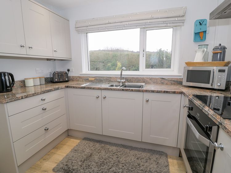 Glynmor, listing photograph 12