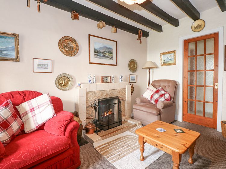 Dalar Cottage, listing photograph 4