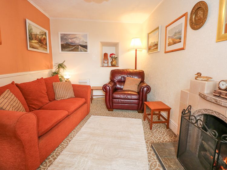 Dalar Cottage, listing photograph 5