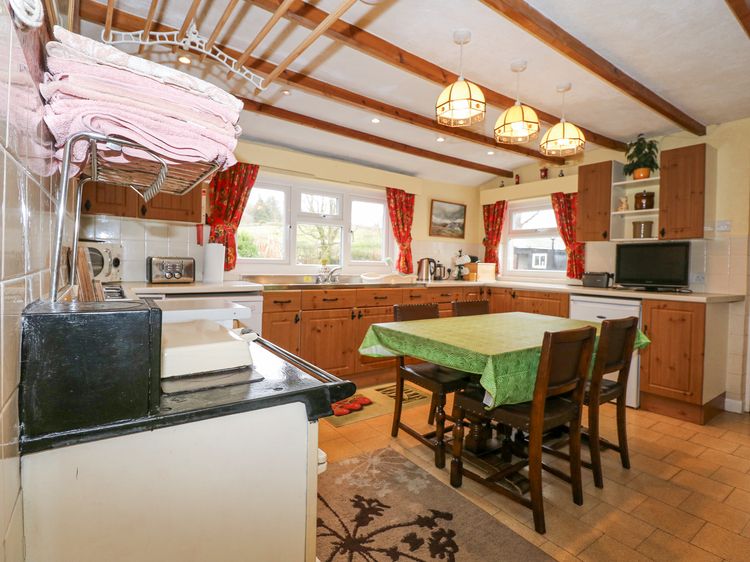 Dalar Cottage, listing photograph 12