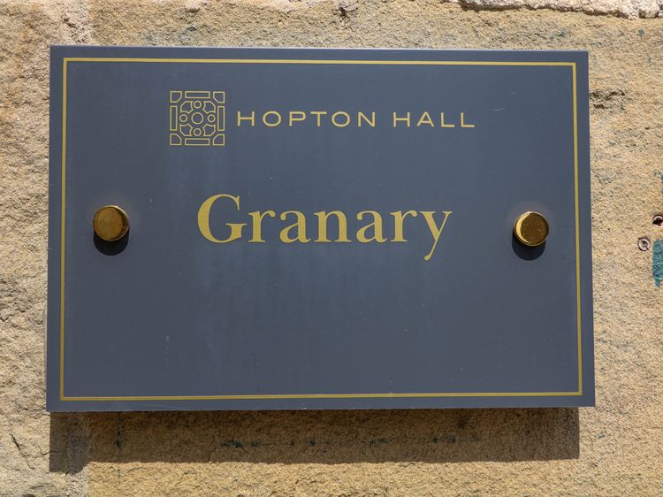 The Granary, listing photograph 3