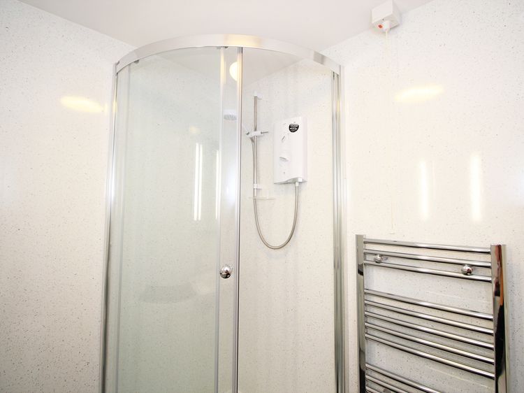 Harbour Apartment, listing photograph 9
