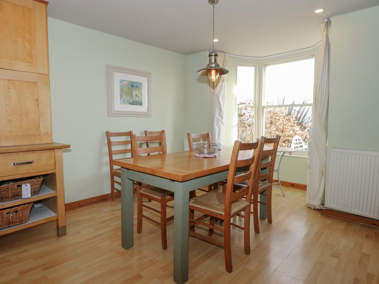 Garth Cottage, listing photograph 12