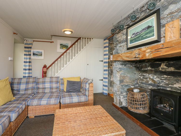 Garth Cottage, listing photograph 4