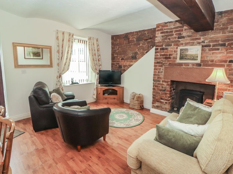 The Coach House, listing photograph 3