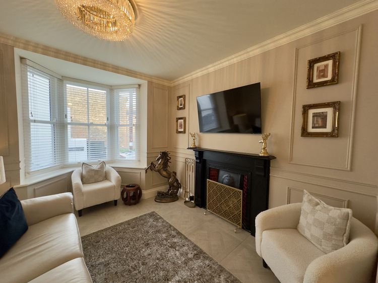 Ivy House, listing photograph 4