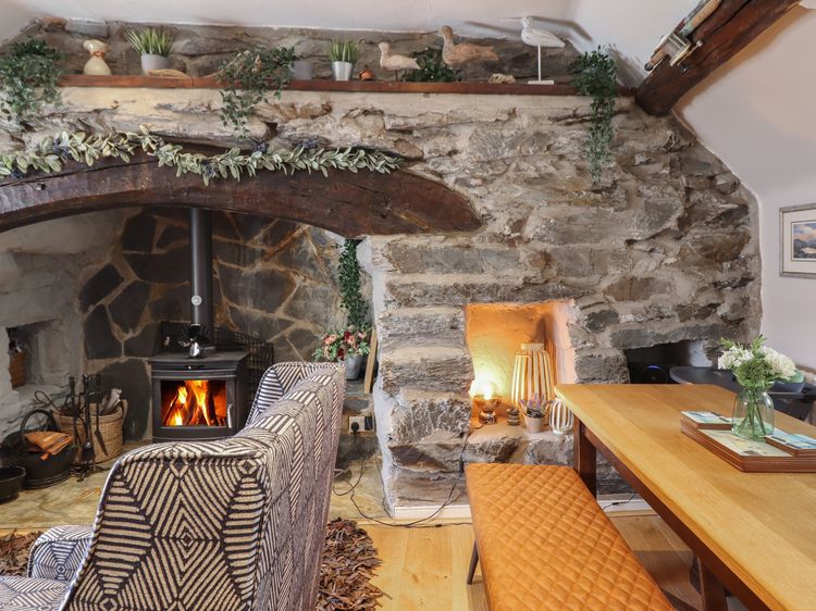 Top Cottage, listing photograph 8