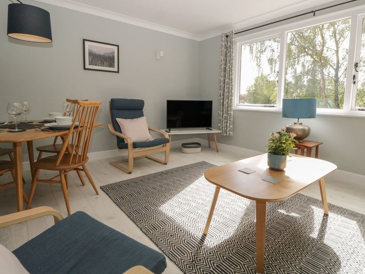Newlands, listing photograph 6