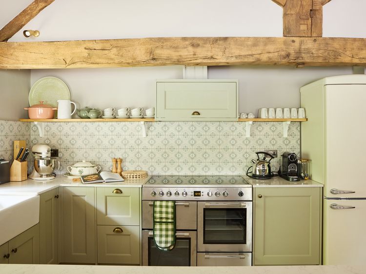Gardeners Cottage, listing photograph 7