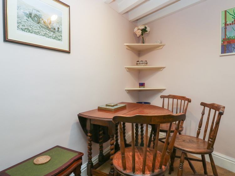 Stable Cottage, listing photograph 8