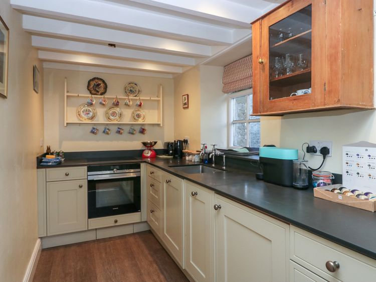 Stable Cottage, listing photograph 9