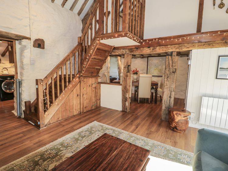 Old Ty'n Y Wern, listing photograph 8