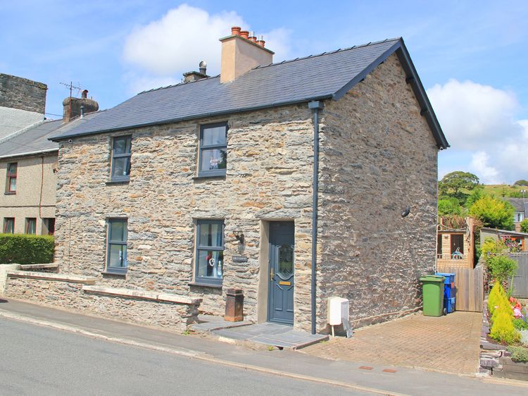 Shooting Star Cottage, listing photograph 9