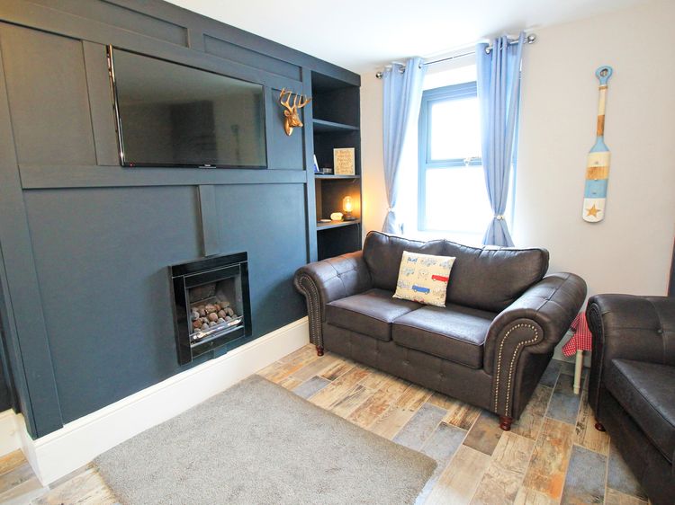 Shooting Star Cottage, listing photograph 12