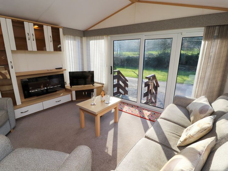 Lodge 2, listing photograph 6