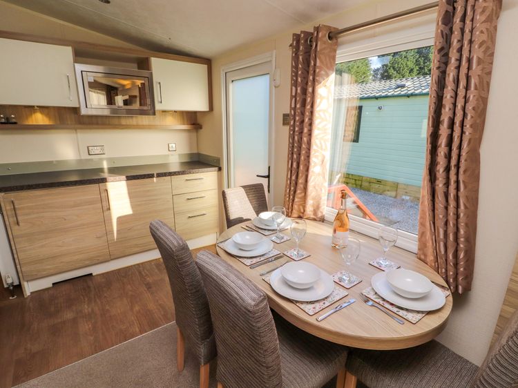 Lodge 3, listing photograph 10