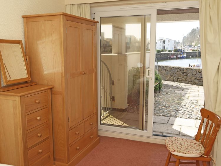 Glaslyn Harbour Views, listing photograph 11