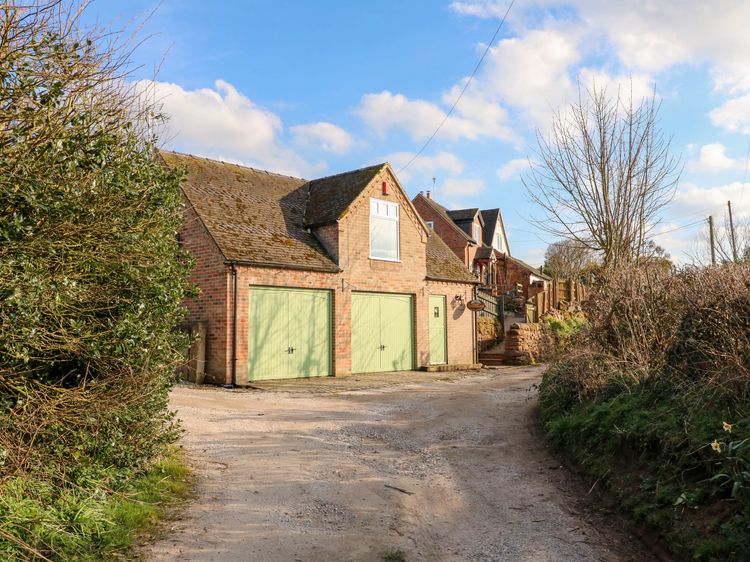Roston Retreat, listing photograph 2