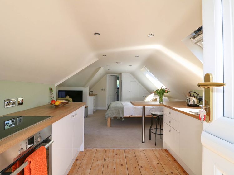 Roston Retreat, listing photograph 4