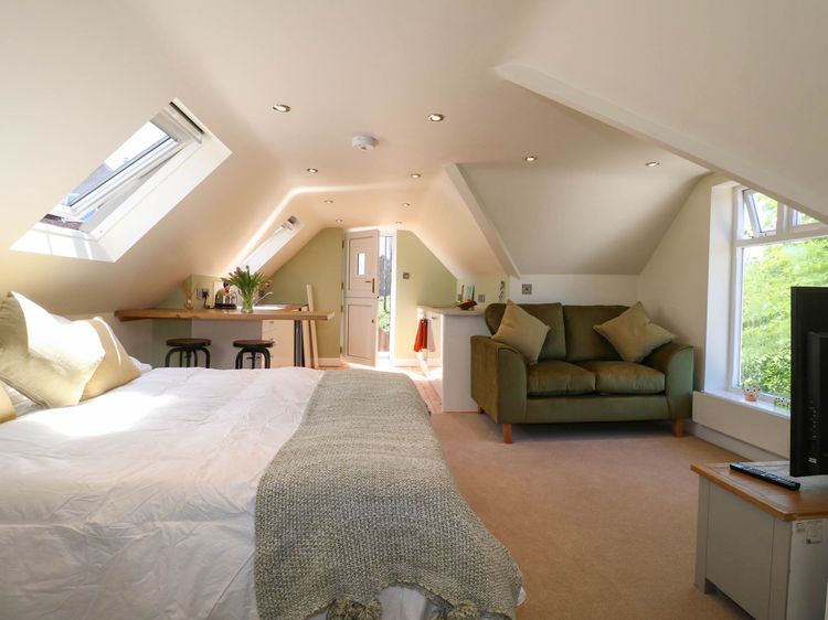 Roston Retreat, listing photograph 10
