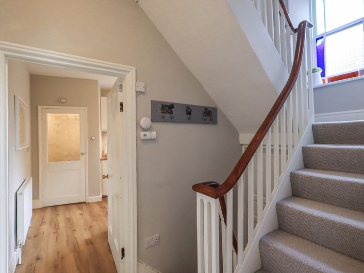 Olive Cottage, listing photograph 9