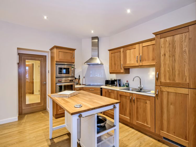 Tullich Apartment, listing photograph 10