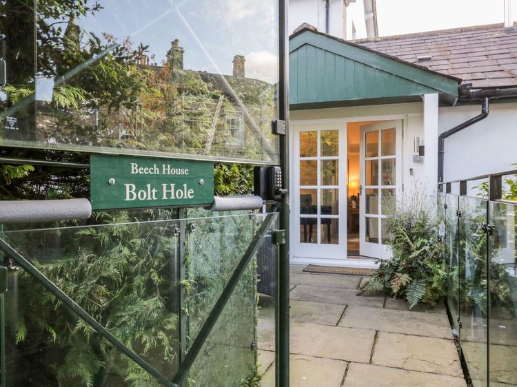 The Bolt Hole, listing photograph 2
