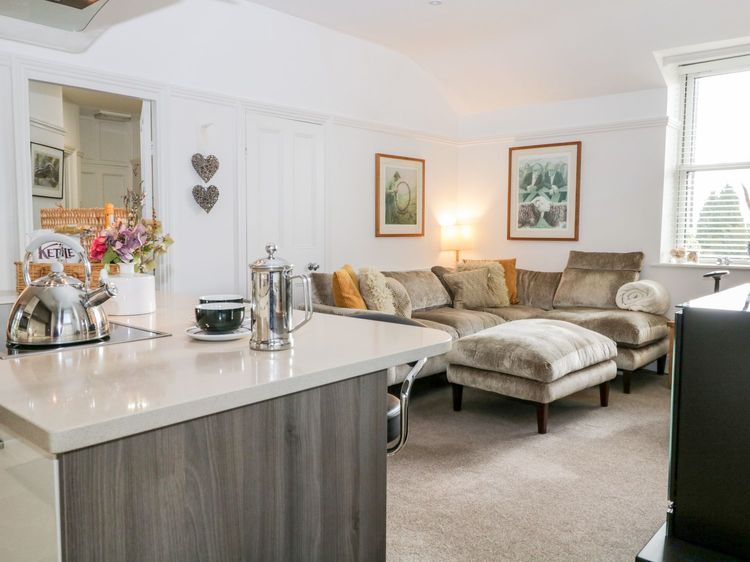 The Bolt Hole, listing photograph 6