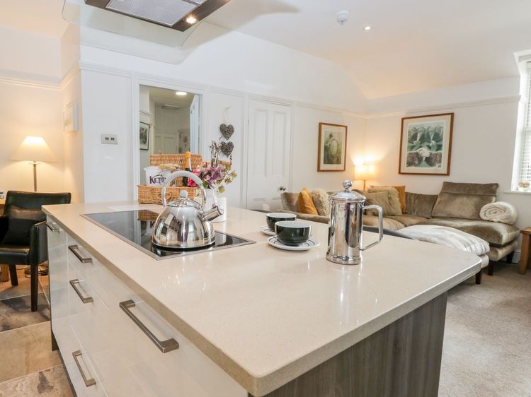 The Bolt Hole, listing photograph 11