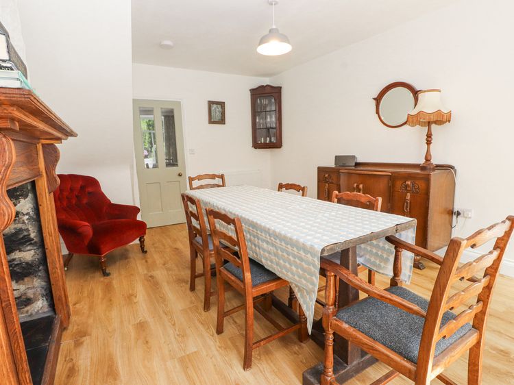 Llys Emrys, listing photograph 11