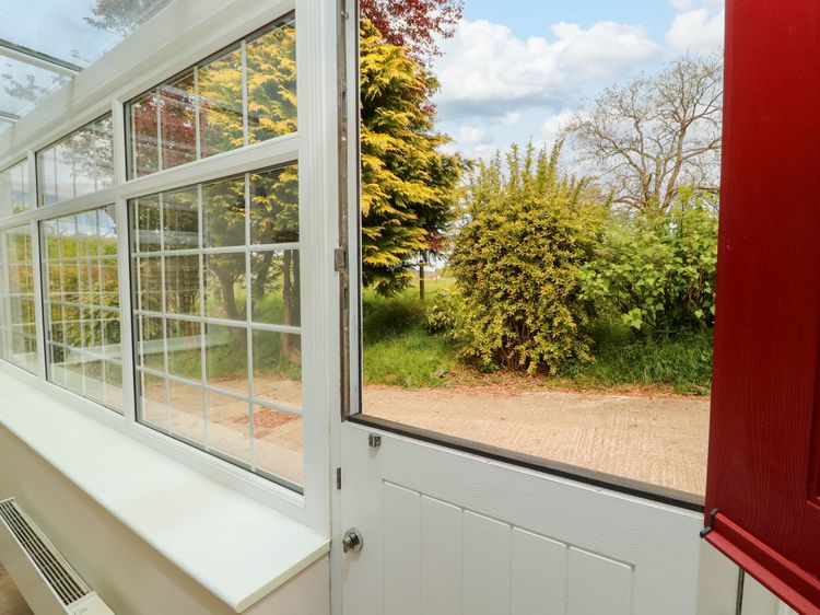 Kirkland Howe Cottage, listing photograph 4