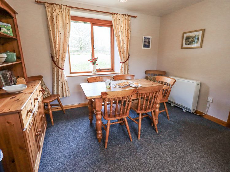 Low Wood View, listing photograph 10