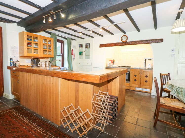 Cae'n Y Coed Cottage, listing photograph 9