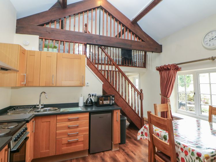 Oakenbank Barn, listing photograph 8