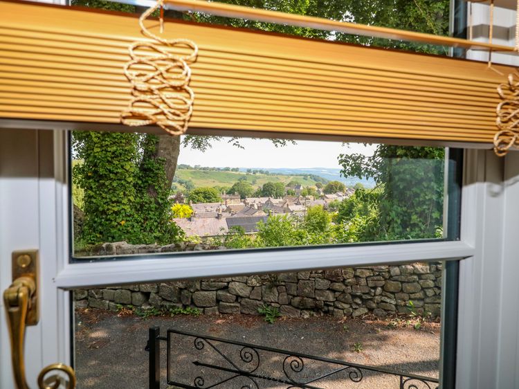 Chimney Cottage, listing photograph 6