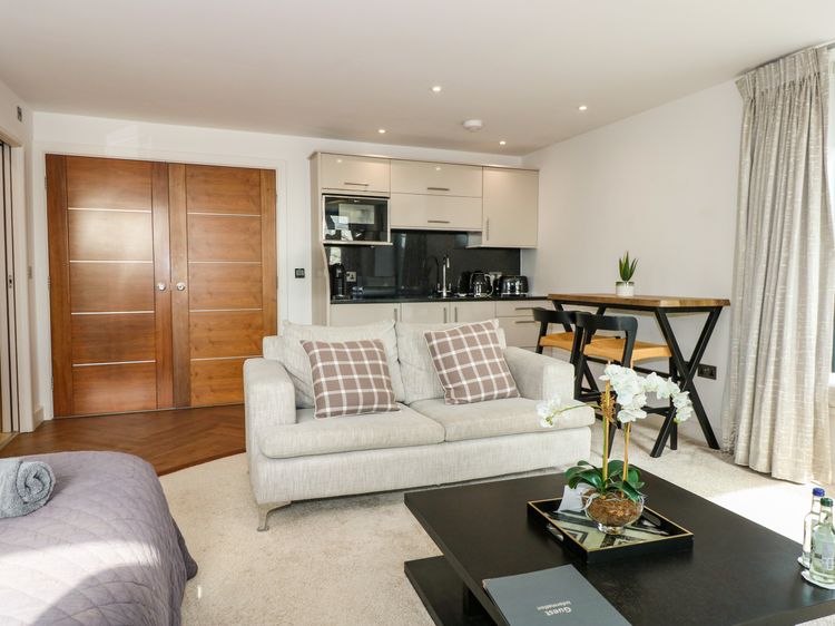 Dafarn Newydd Studio, listing photograph 7