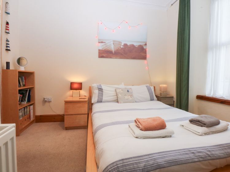 Captain’s Quarters, listing photograph 9
