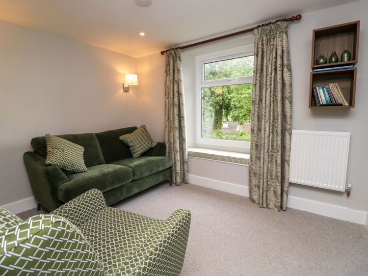 Dove Cottage, listing photograph 4