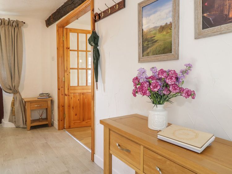 Cyffdy Cottage - Tegid, listing photograph 4