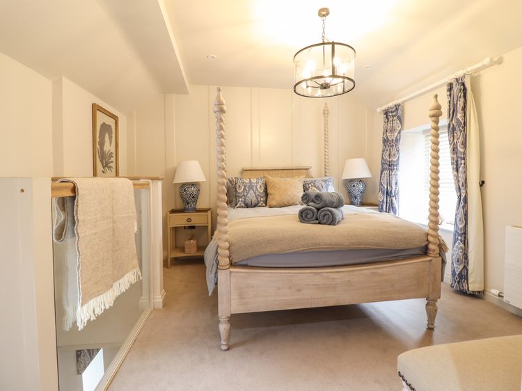 6 Rose Cottage, listing photograph 11