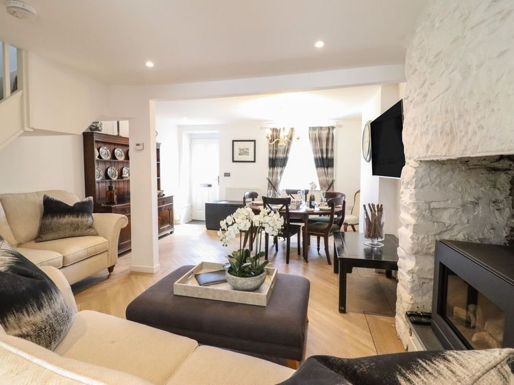 3 Rosemary Lane, listing photograph 2