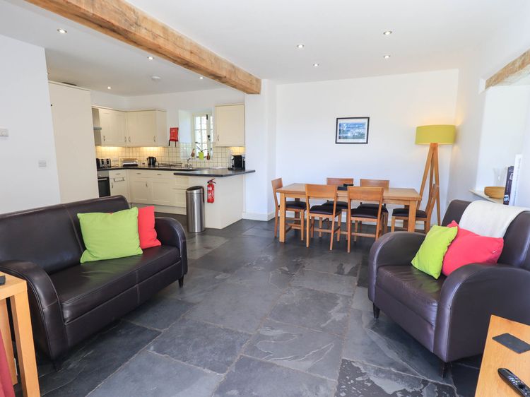 Great Hartbarrow Farm Cottage, listing photograph 10