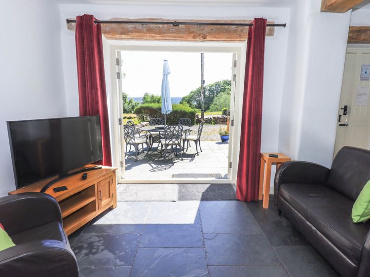 Great Hartbarrow Farm Cottage, listing photograph 11