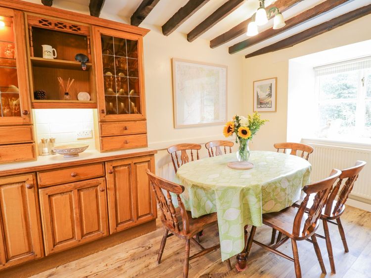 Ty Glan Yr Afon, listing photograph 10