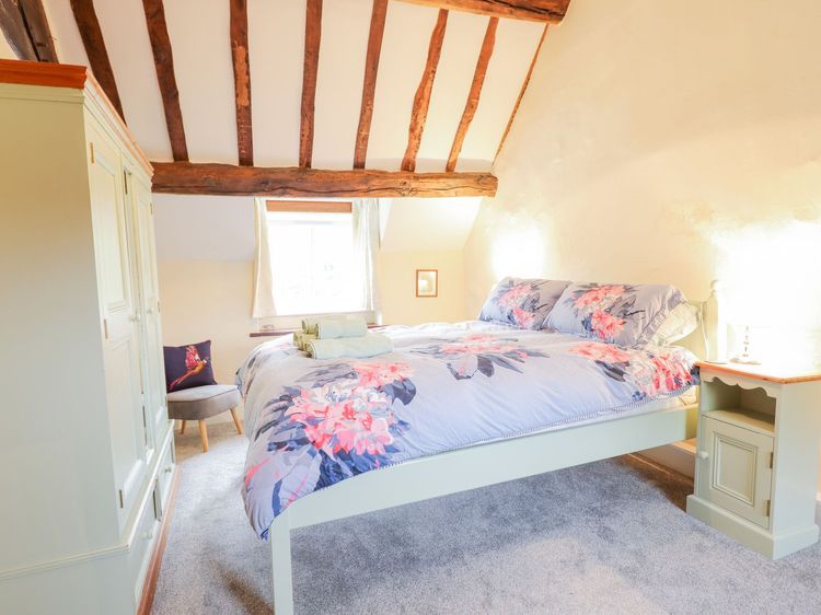 Ty Glan Yr Afon, listing photograph 12