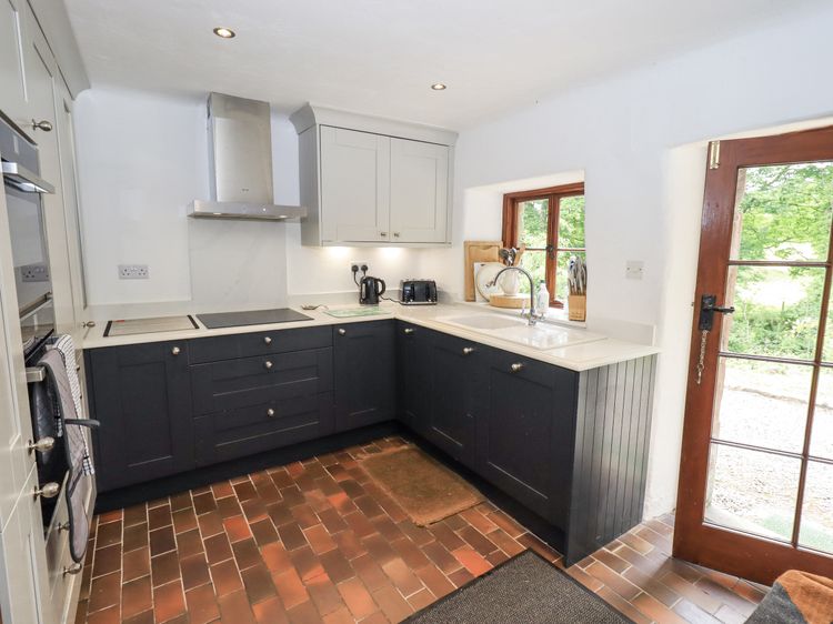 Chapel Cottage, listing photograph 10