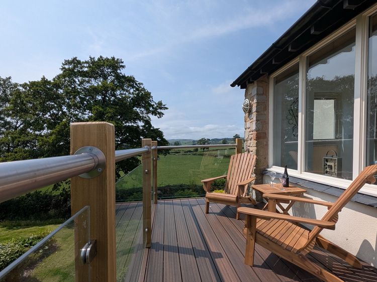 High View Meadows, listing photograph 3
