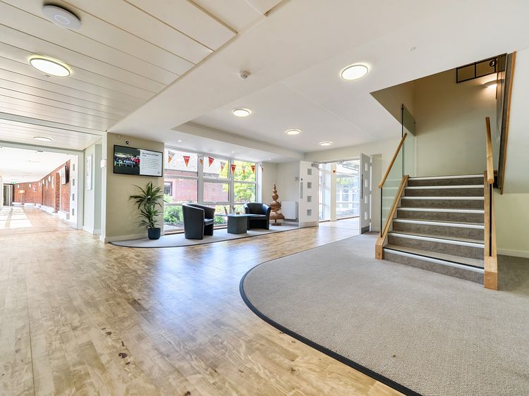 Jubilee Ground-floor Single Bedroom, listing photograph 11