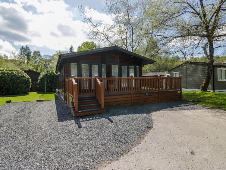 Robin's Lodge